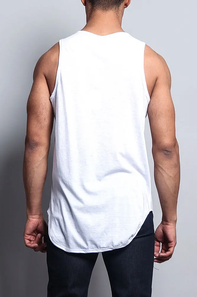 Basic-Tanktop mit langem Schnitt und gebogenem Saum