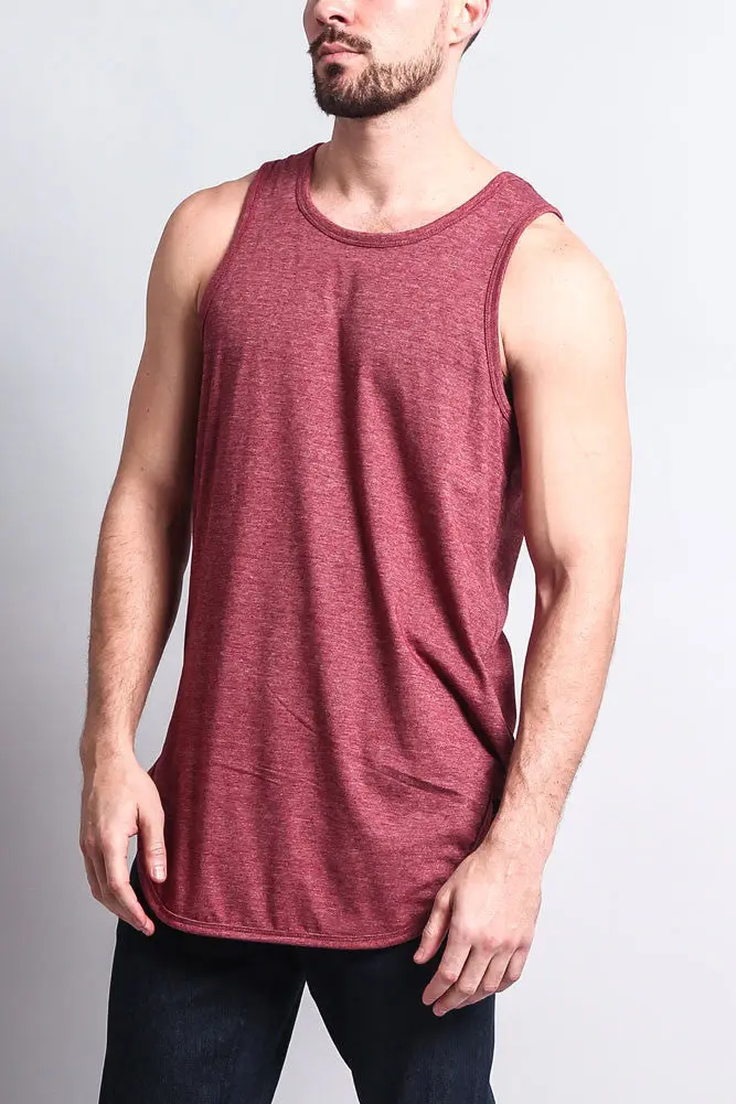 Basic-Tanktop mit langem Schnitt und gebogenem Saum