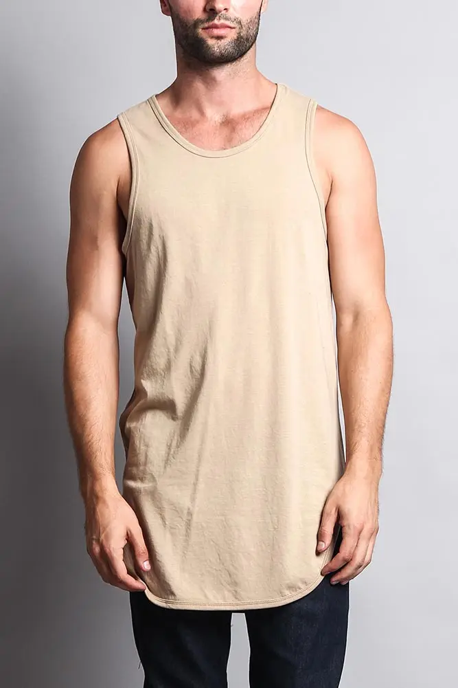 Basic-Tanktop mit langem Schnitt und gebogenem Saum
