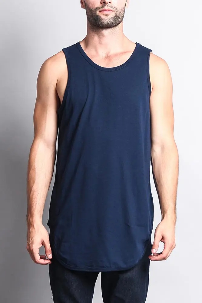 Basic-Tanktop mit langem Schnitt und gebogenem Saum