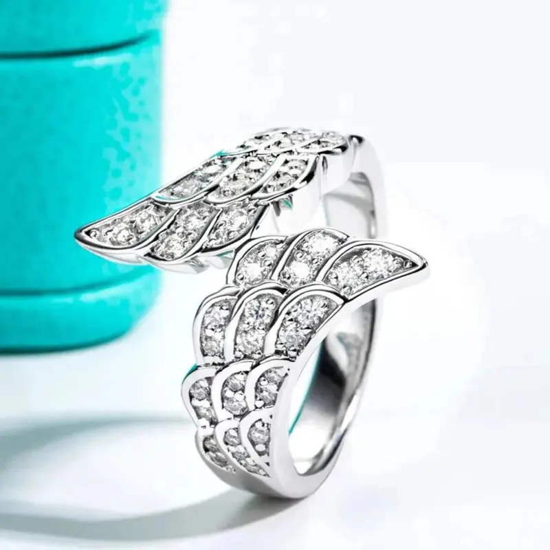 Engel-Flügel-Ring 2