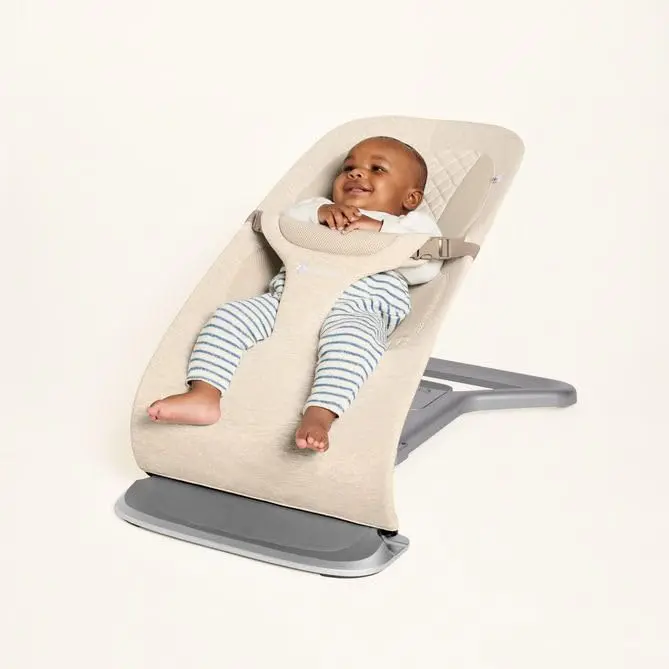Ergobaby 3-in-1 Evolve Babyschaukel, ergonomische Babywippe für Neugeborene ab Geburt bis zum Kleinkindalter, mit Neugeboreneneinsatz (2,5 kg – 13,2 kg), Creme