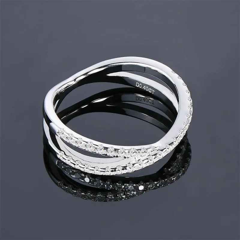 Ewigkeits-Ring mit Kreuzungsdesign