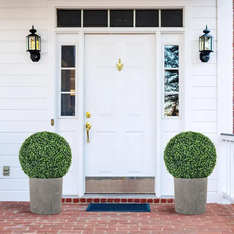 Goplus 2 Stück künstliche Topiary-Kugeln, 40 cm Durchmesser, runde Kunst-Boxwood-Kugeln für Außenbereiche, Hochzeiten und Wohnraum-Dekoration 2