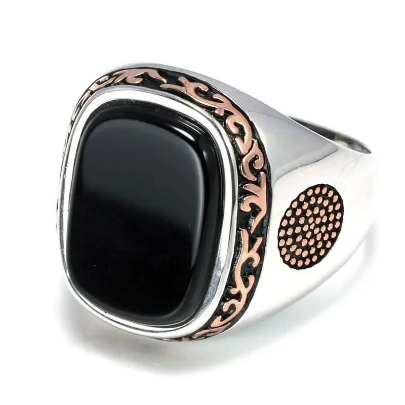 Herrenring aus schwarzem Achat im Vintage-Stil