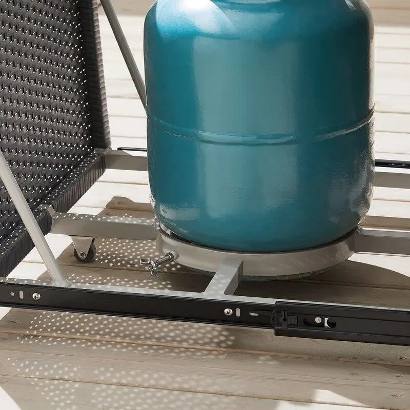 Martha Stewart Metall-Sitzgruppe für 4 Personen mit Kissen