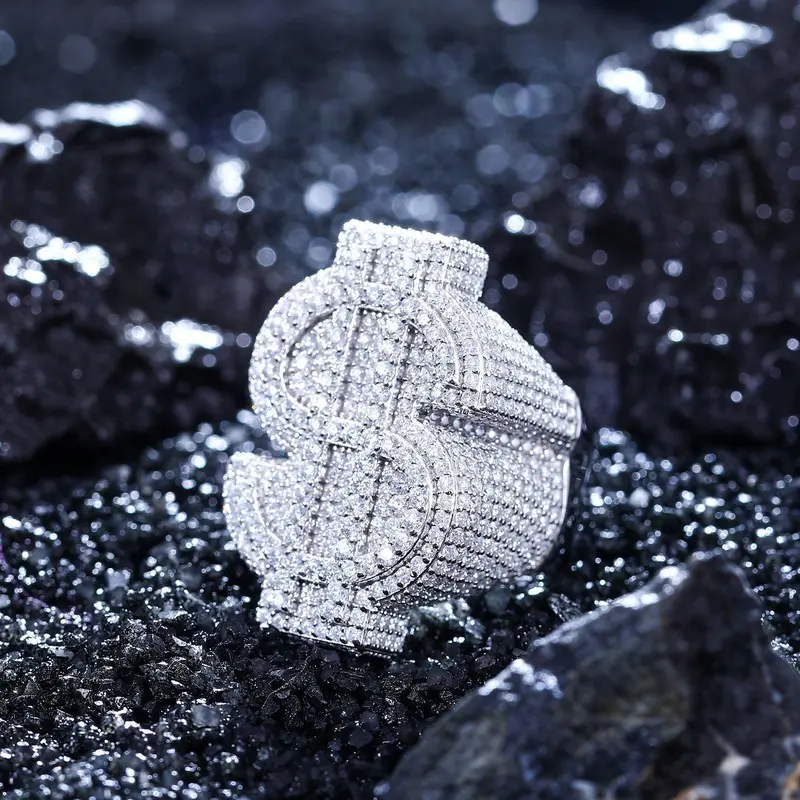 Moderner Iced-Dollar-Ring
