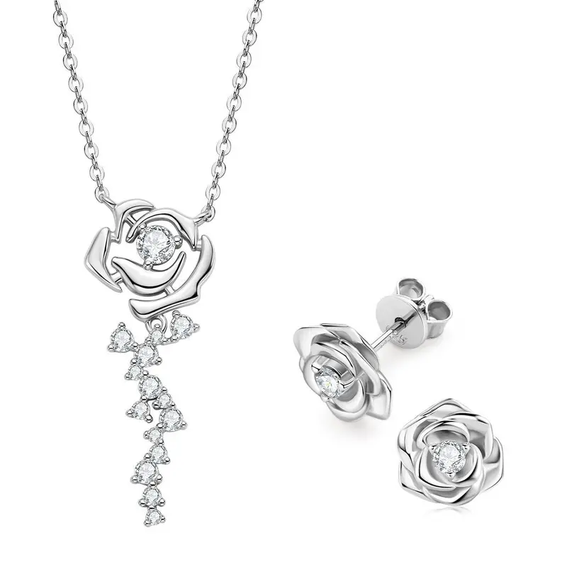 Schmuckset mit Rosenblüten-Design