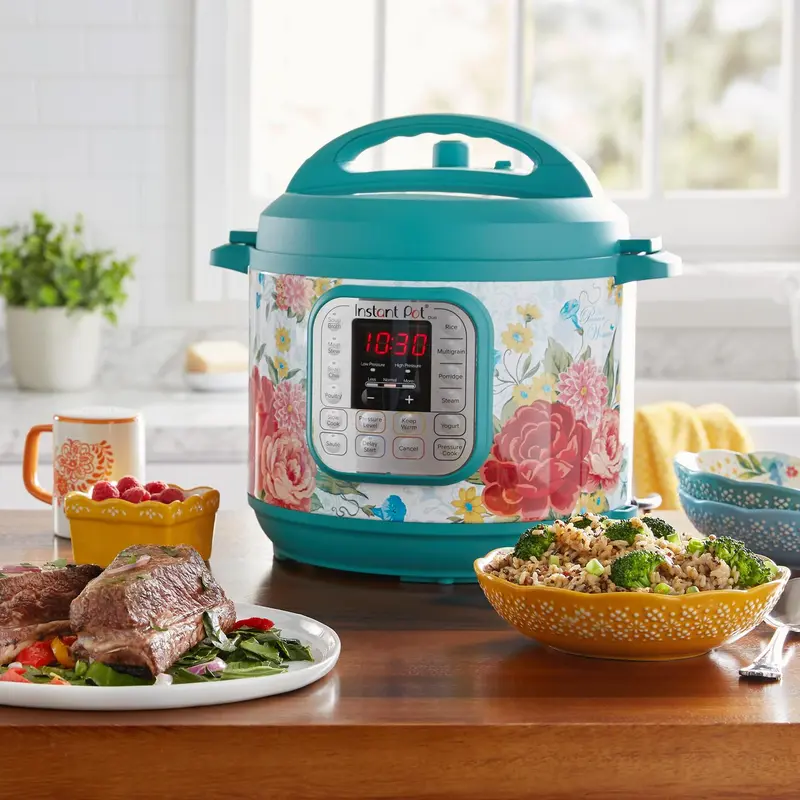The Pioneer Woman Sweet Rose 6-Quart Instant Pot Duo 2